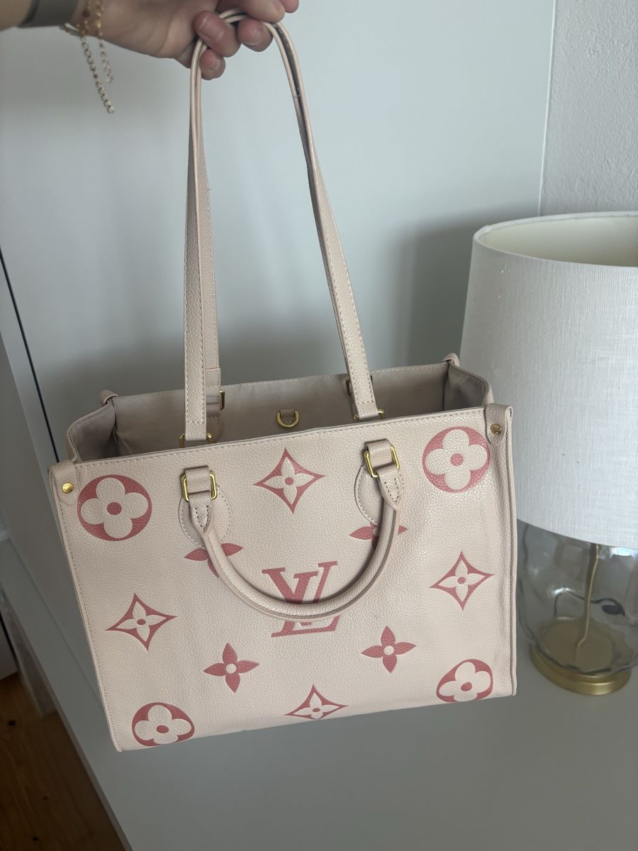 Taschen für Damen: Bag in Beige/Pink and Straps  – Gebraucht aus Horgen von len_qjz9