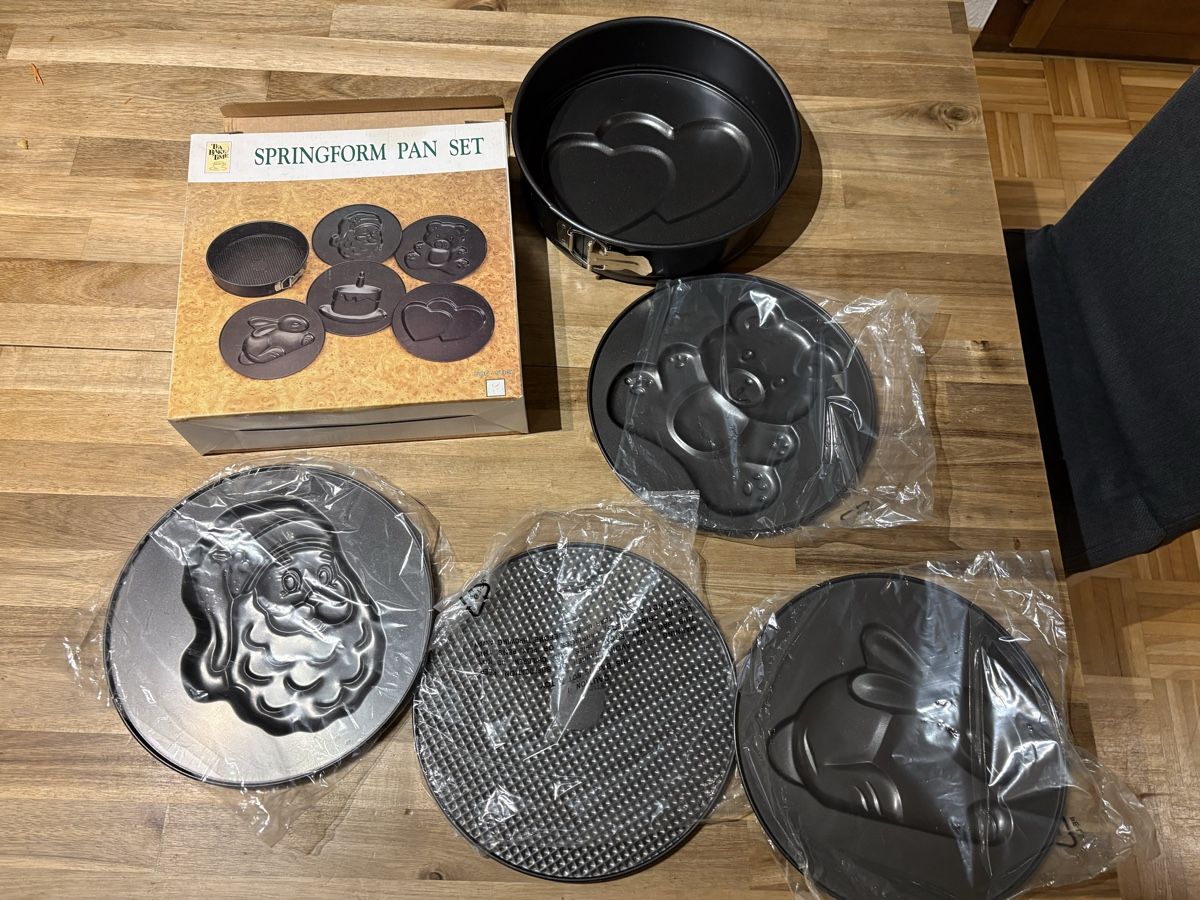 Backformen: Backform neu – Neu und originalverpackt aus Hochdorf von si981978