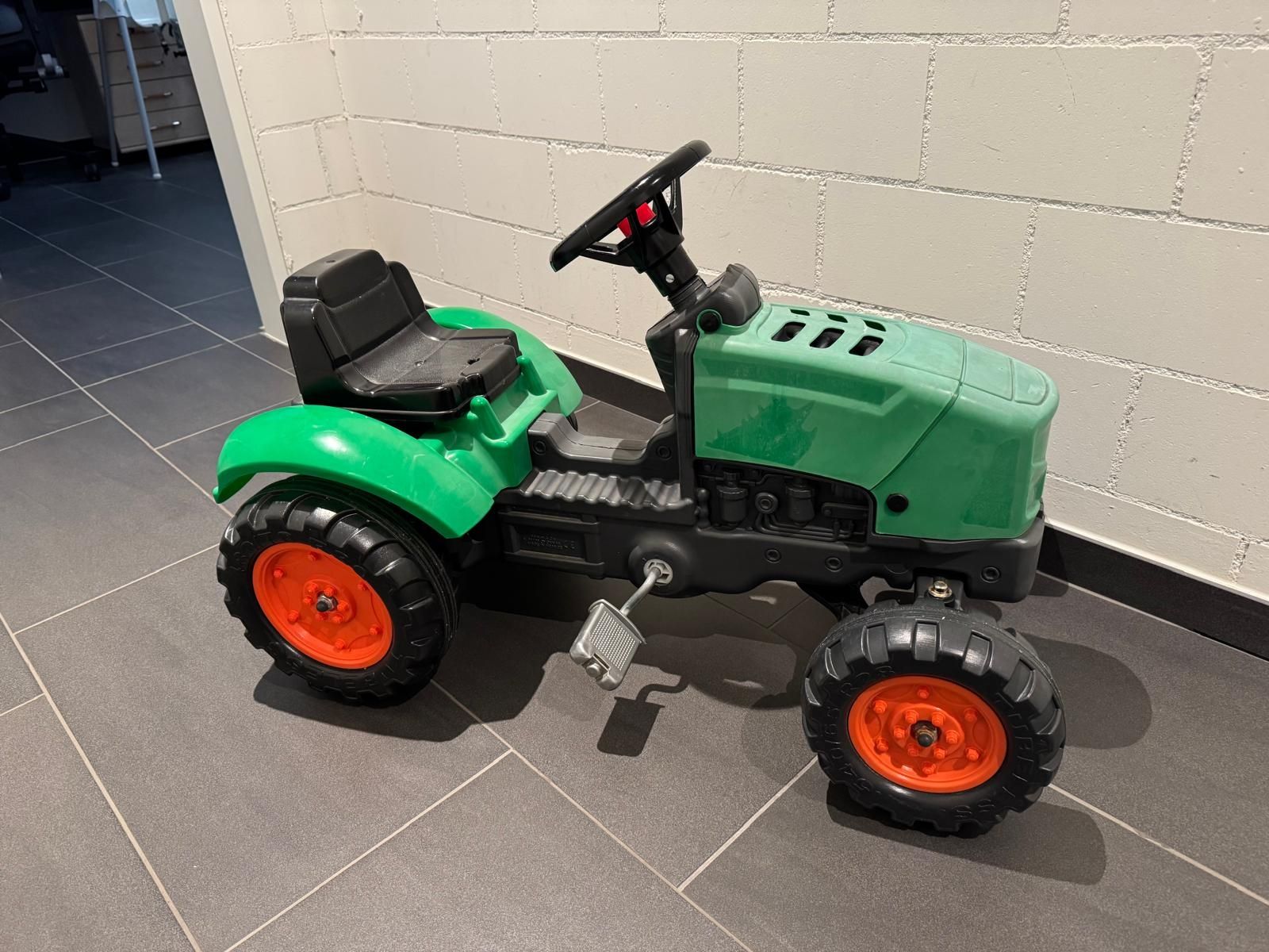 Véhicules pour enfants: Trett-Traktor – D'occasion à Bülach par Kaere00