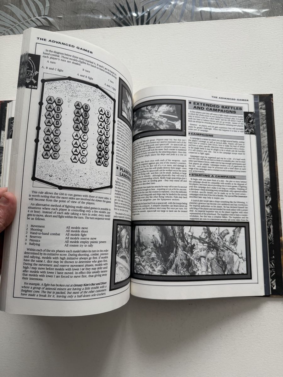 Libri: Warhammer 40K Rogue Trader 1st Edition 1987 – Usato da Genève venduto da sho_67qj 8