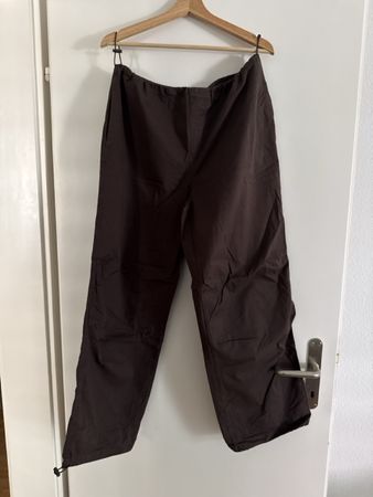 STR Hosen braun Grösse M guter Zustand