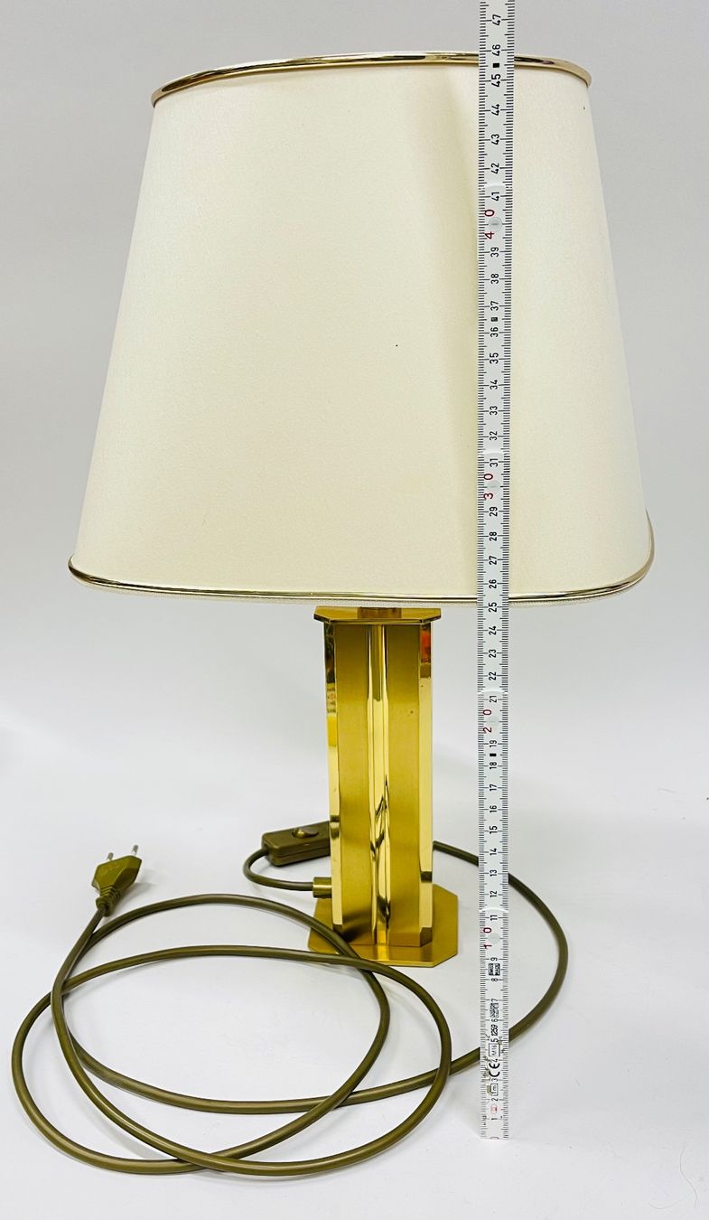 Lampade: Elegante Messing Tischlampe mit Schirm – Usato da Olten venduto da ELHANDEL 6