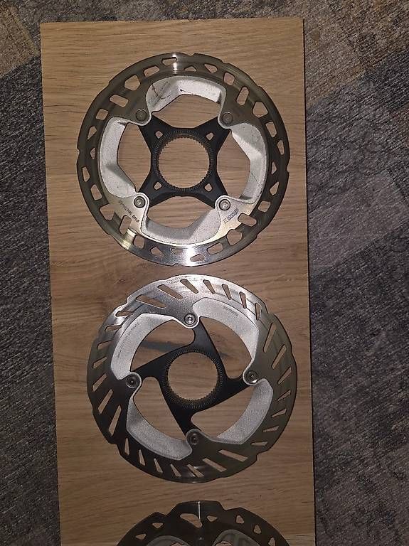 Pezzi di ricambio: disque de frein SHIMANO diam.140mm – Usato da Fully venduto da ftaddei 1
