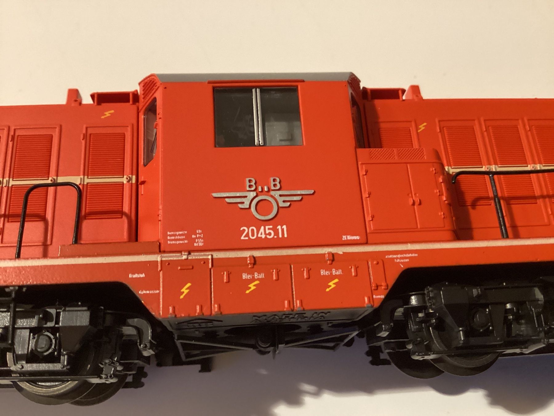 Roco Modellini di ferrovie: Roco 43555 ÖBB BBÖ 2045.11 H0 1:87 – Usato da Effretikon venduto da simtek_de 4
