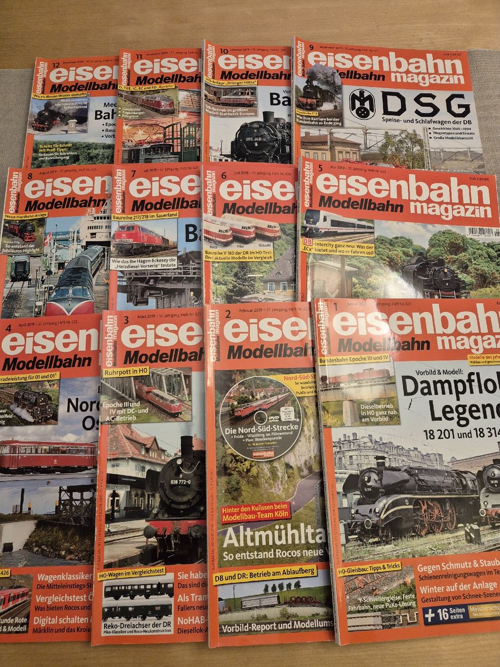 Riviste & Magazine: Eisenbahn Magazin 2019 – Usato da Ehrendingen venduto da Amigo5