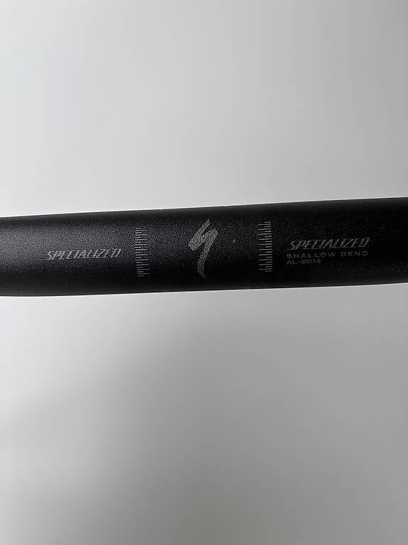 Pièces détachées: Cintre route Specialized 440mm – D'occasion à Le Landeron par pma_syc2 2
