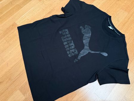 Neuwertiges schwarzes Puma T-Shirt, Grösse L