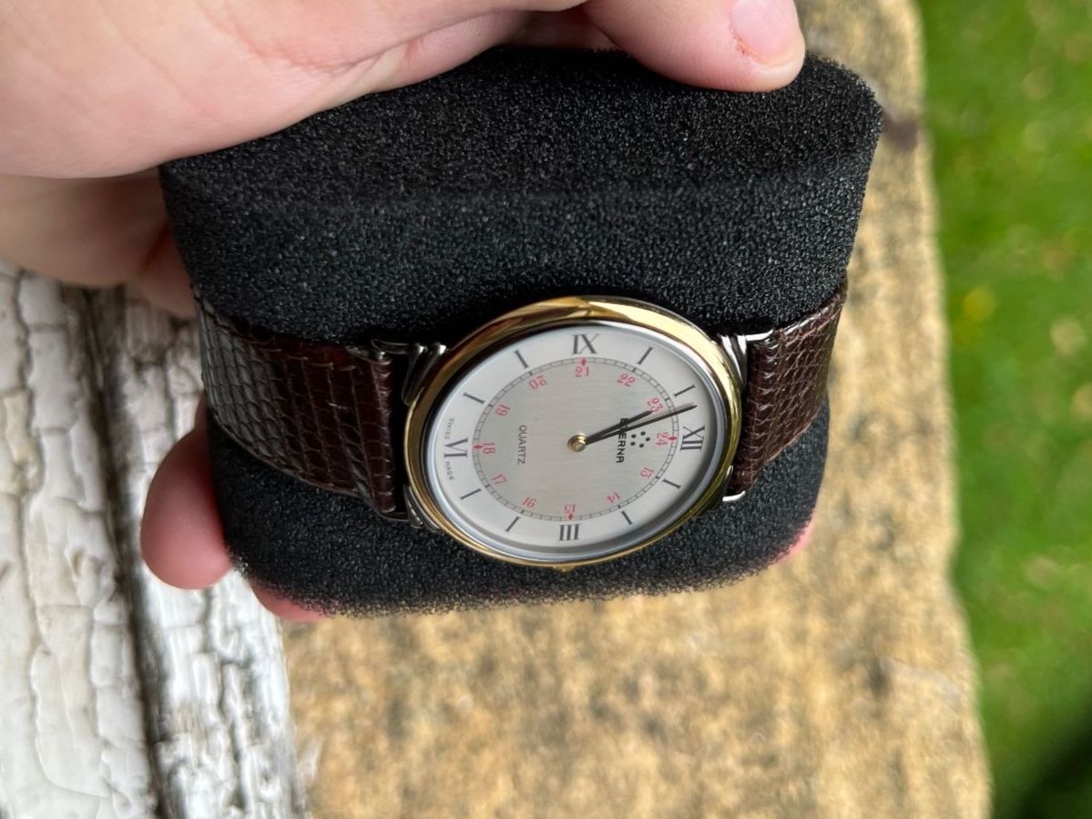 Eterna Orologi: Montre Eterna Quartz - NOS – Nuovo e nell'imballaggio originale da Erlach venduto da migdep985 1