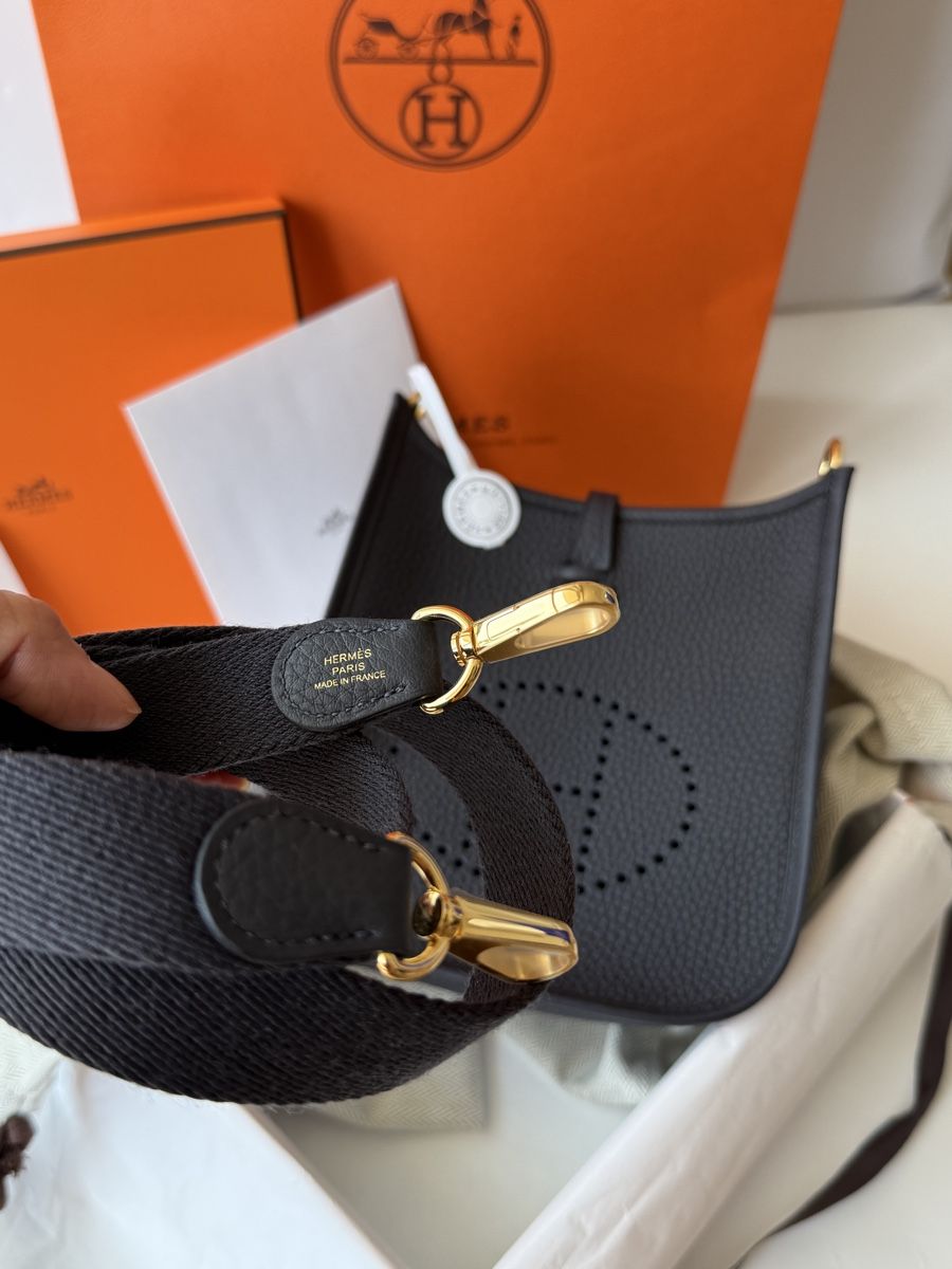 Hermès Taschen: Hermès Mini Évelyne 16 Amazone New! – Neu und originalverpackt aus Genève von Sally_LuxxyGeneva 6