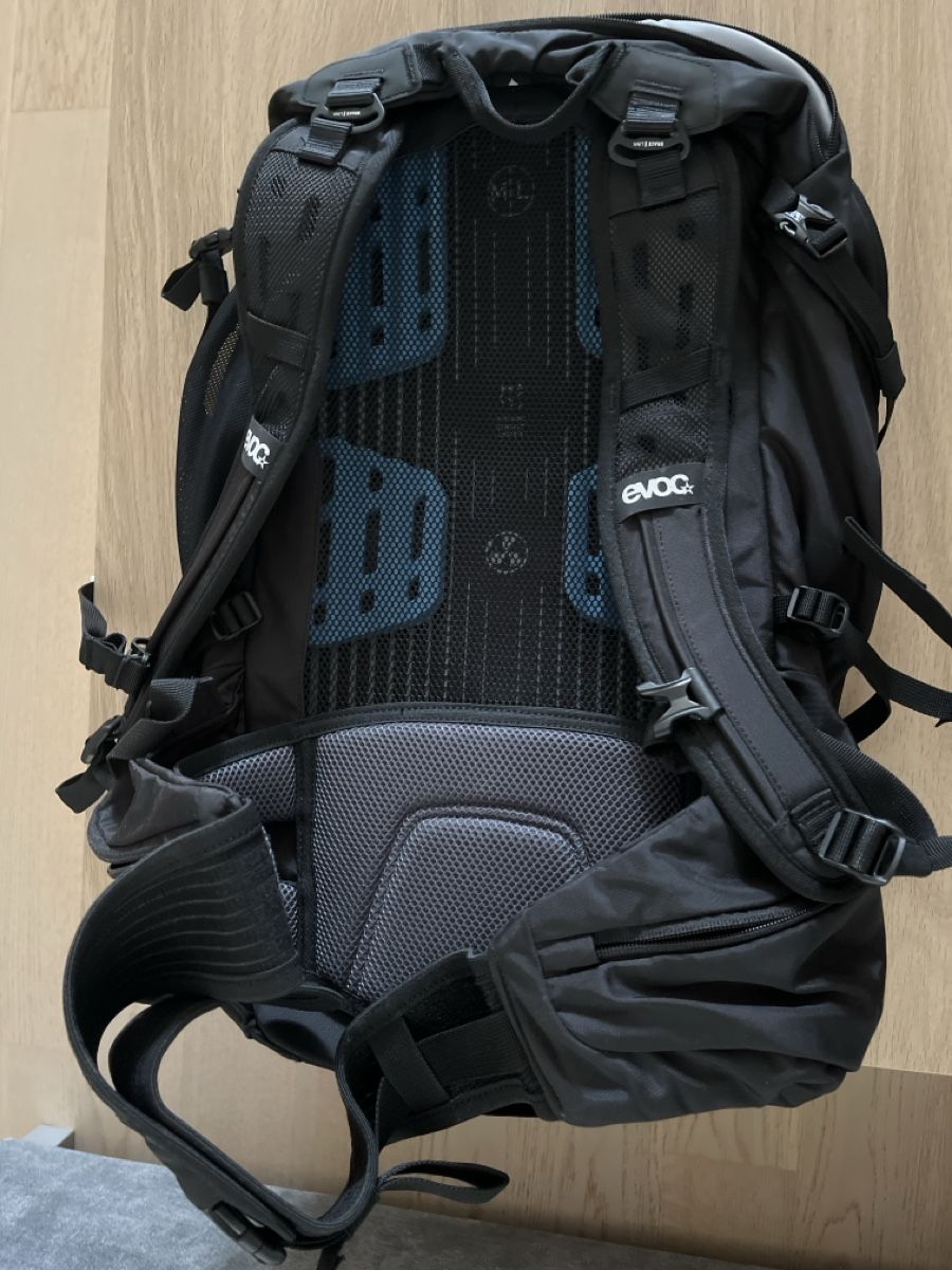 Evoc Rucksäcke: Backpack evoc – Neu (gemäss Beschreibung) aus Wallisellen von mar_lvd2 1
