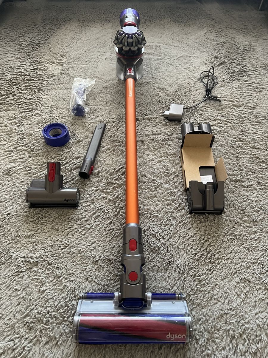 Dyson Aspirateurs & Accessoires: Dyson V8 Absolute ✅ batterie ✅ accessoires ✅ – D'occasion à Vauderens par Sah-C1995 8