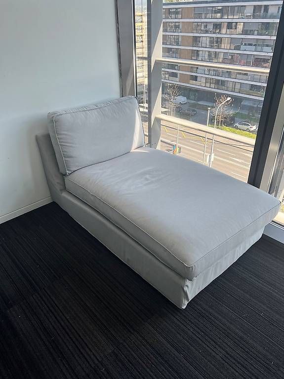 Sofas: Méridienne – Gebraucht aus Cointrin von adr_59z8