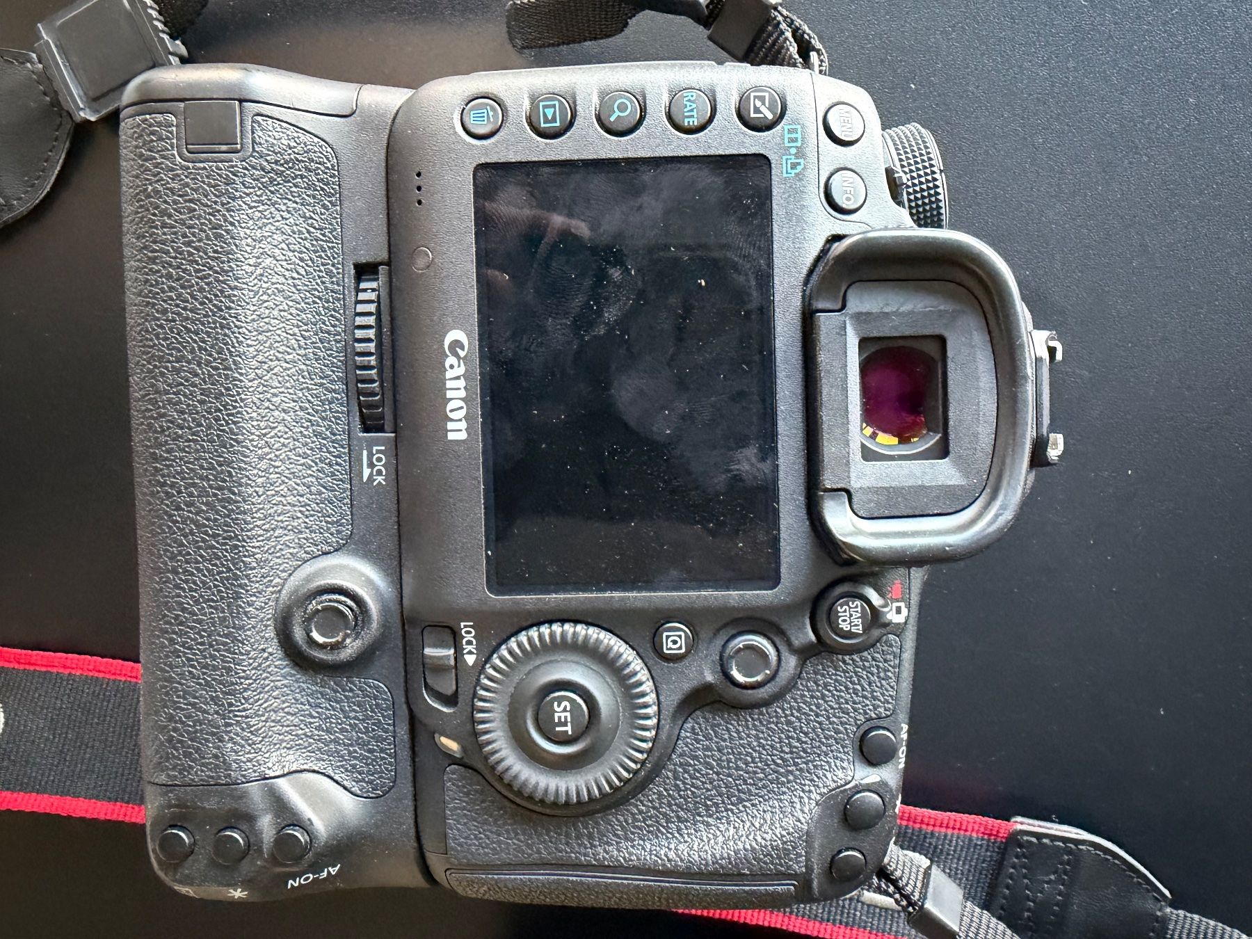 Canon Fotocamera: Kamera Canon EOS 5D Mark III mit Batteriegrif – Usato da Nänikon venduto da MircoPellegrino 7