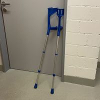 2 Krücken Adjustable Aluminium Crutches | Blue