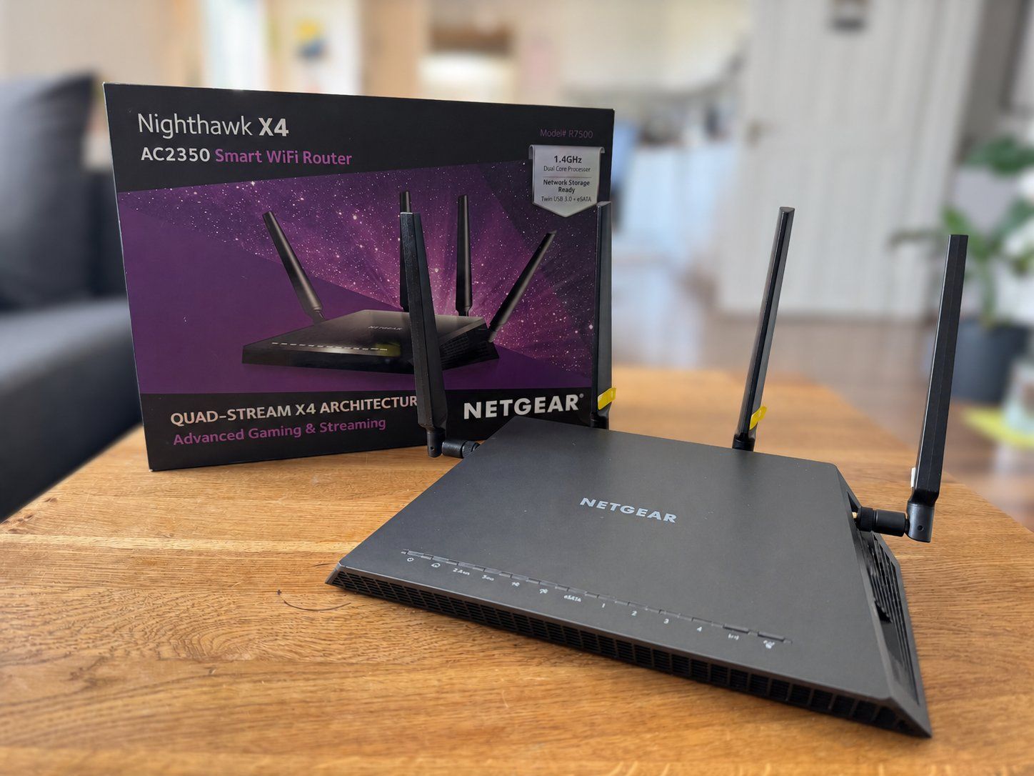 Netgear Modem & Router: Netgear Nighthawk X4 AC2350 – Usato da Effretikon venduto da Adics