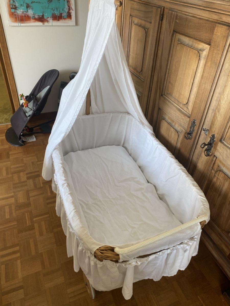 Culle: Moses basket with canopy white. – Usato da Schwyz venduto da sop_g97x 2