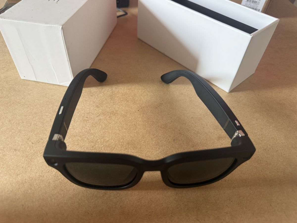 Lunettes & Verres: Sonnenbrille  mit Kamera schwarz NEU – Neuf (Voir description) à stans par zie_m2nf 3