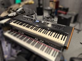 Roland V-Combo VR-730 – Live-Performance Stagekeyboard