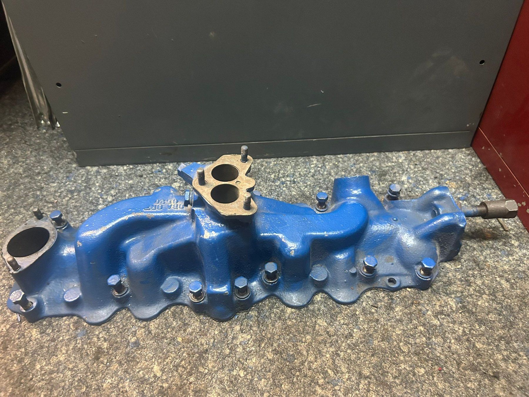 Ford Tutti pezzi di ricambio auto: Occ. Ansaugbrücke Ford V8 Flathead – Usato da Niederdorf venduto da St170