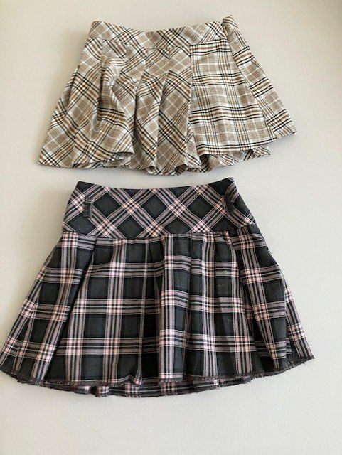 Zara Vestiti & Gonne: Jupe Zara, lot de 2, taille 9 ans, – Usato da Marin-Epagnier venduto da rchouchouu