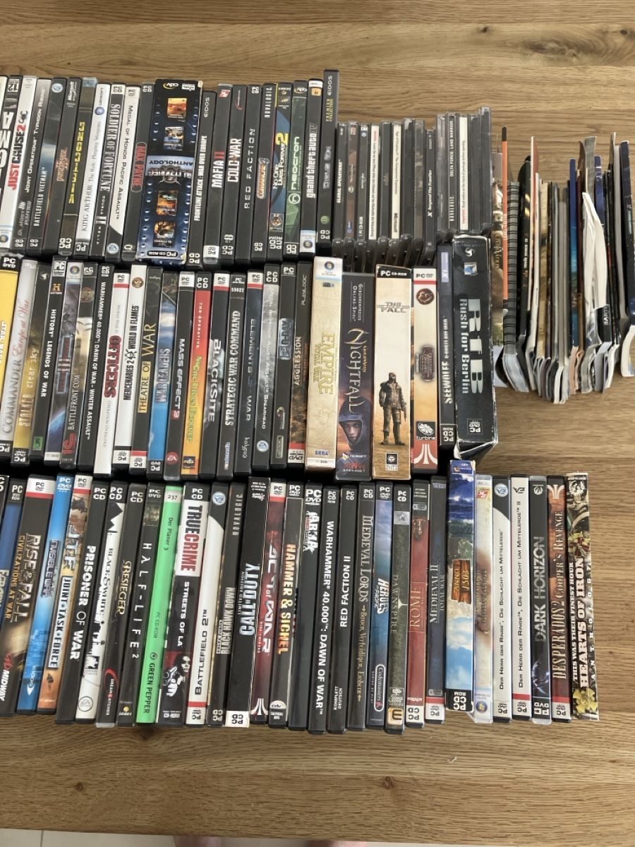 Spiele: PC Spielesammlung ca 160 Titel gebraucht – Gebraucht aus Luzern von FeU 2