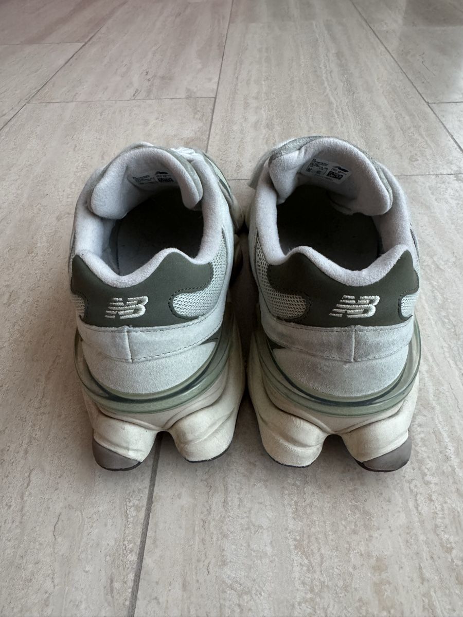 New Balance Scarpe da uomo: New Balance 9060 Olive - Grösse 44 – Usato da Zürich venduto da nictor 2