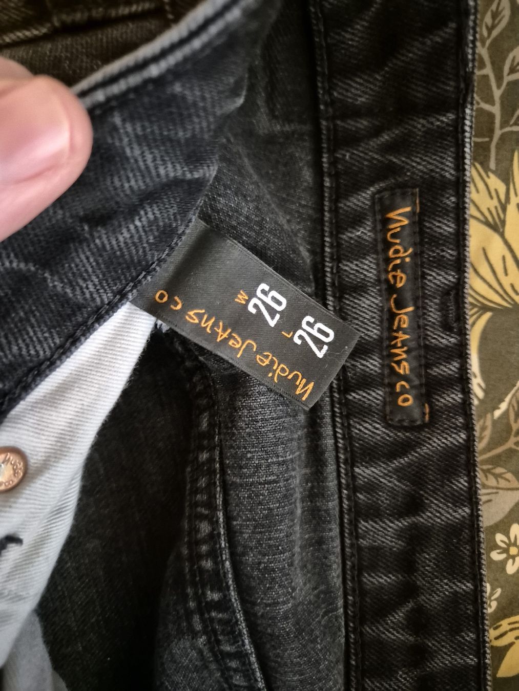 Nudie Jeans: nudie brezzy britt jeans – Usato da Herisau venduto da kimkolb 3