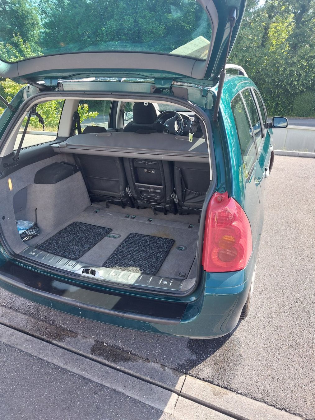 Peugeot Automobili: Peugeot – Usato da Aarau venduto da Ofmusik1 8