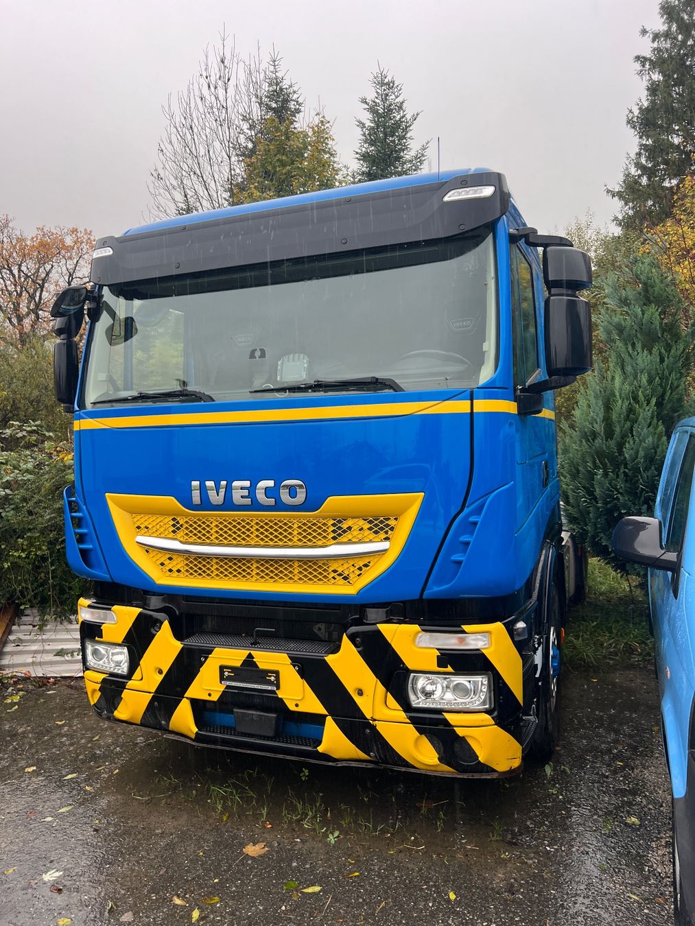 Iveco Lastwagen: Iveco 440x51T x-way Sattelschlepper – Gebraucht aus Egg b. Zürich von SwissTradingAgency