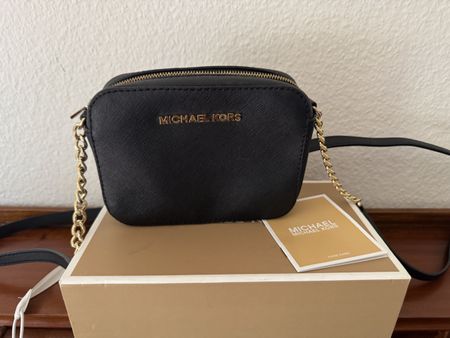 Michael Kors Täschchen
