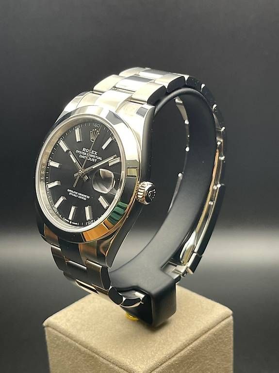 Rolex Orologi: Rolex Datejust 41 Ref. 126300 Black NEW 2026 – Nuovo e nell'imballaggio originale da Lugano venduto da luganotopwatches 2