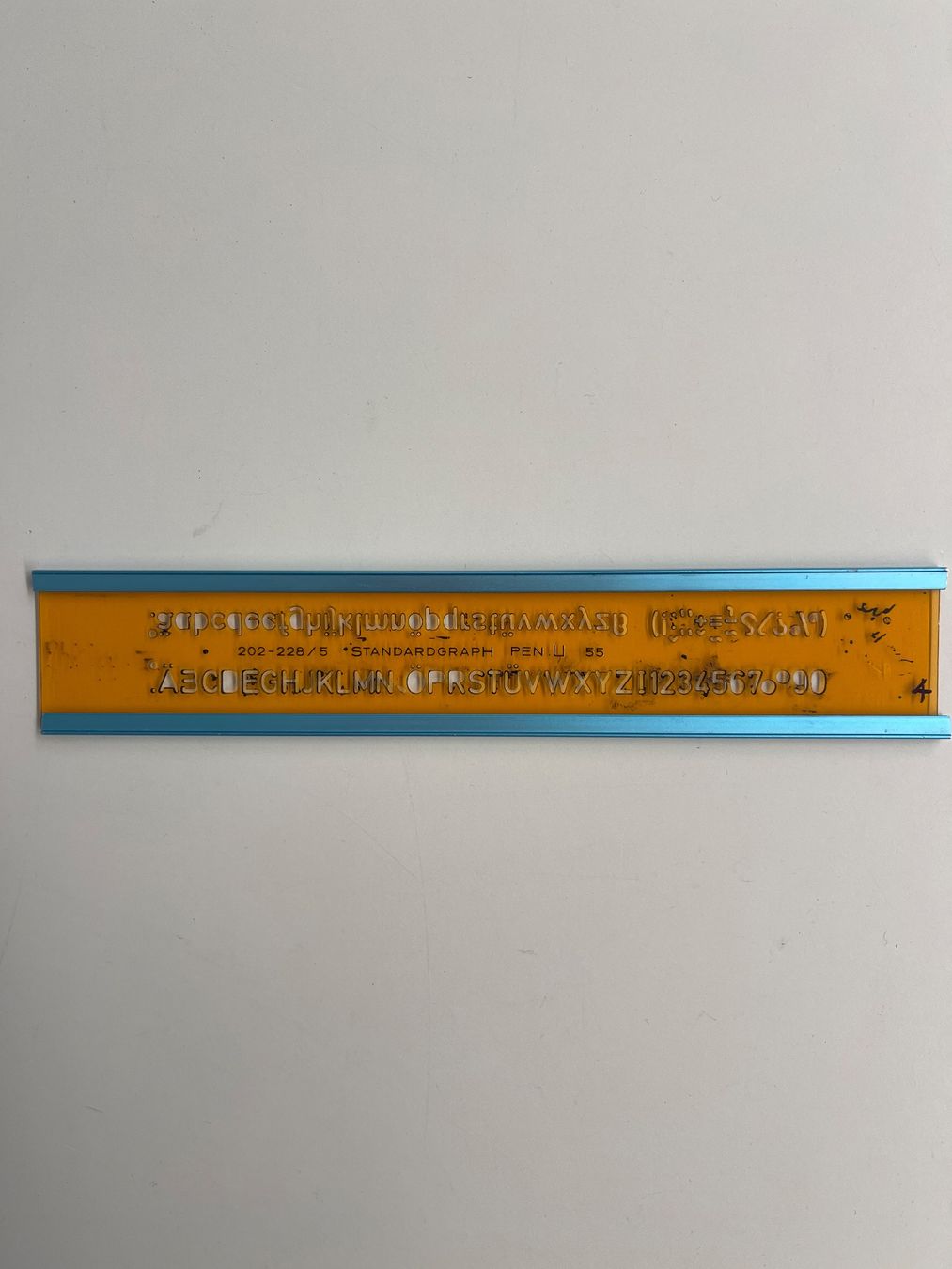 Sciablone: Schreibschablone Standardgraph H 5 mm, Nr. 4 – Usato da Matzingen venduto da carola71