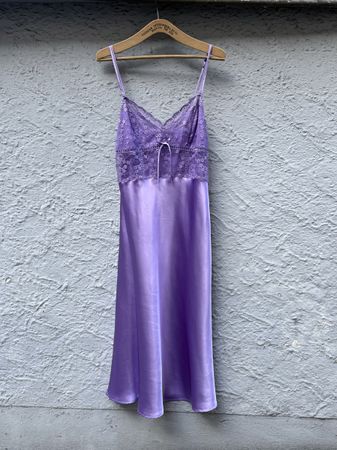 vintage Nachthemd Enchanting lila mit Spitze Grösse L