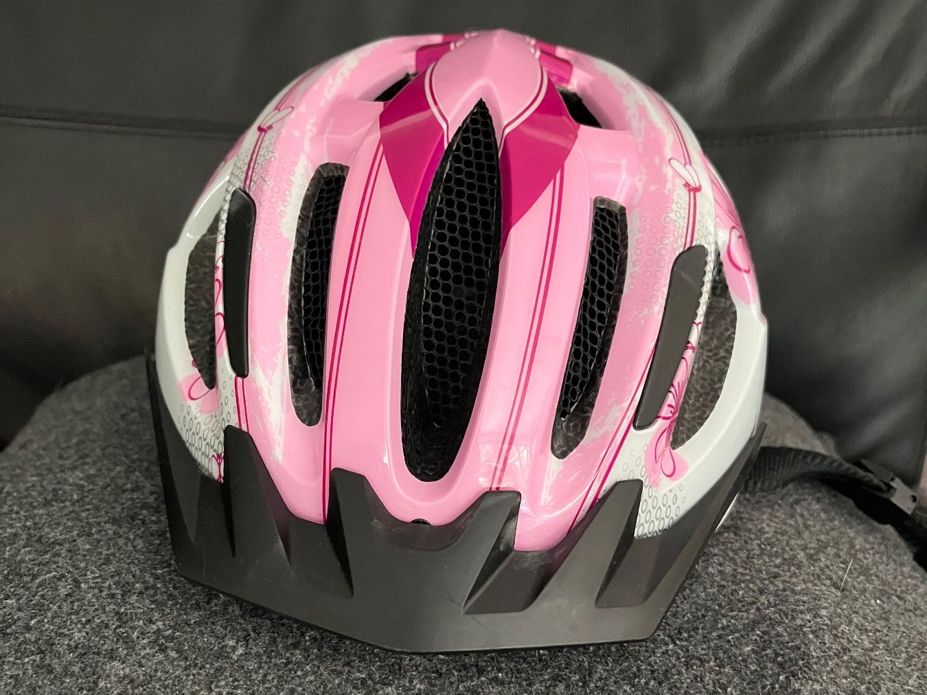 Caschi: Kinder Velo Helm Gr 46-51 mit Licht – Usato da Sisseln AG venduto da SaDy211 1