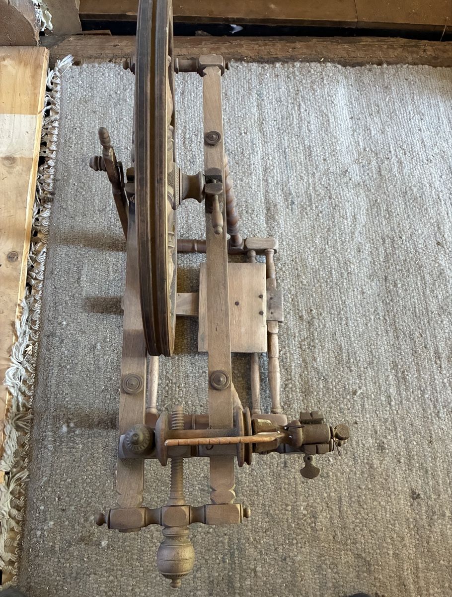 Rouets anciens: Spinnrad – D'occasion à Pitasch par Haui0 1