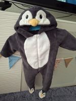 Kuscheliger Baby Penguin Overall Gr. 56