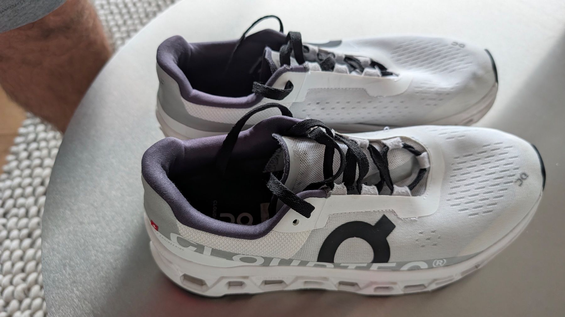 On Chaussures hommes: On running Cloud Monster 43 – Neuf (Voir description) à Begnins par LuxWatchFreak 1