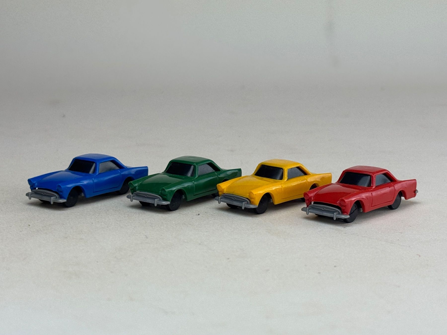Modellini d'auto: VE1- Hornby ? Sunbeam Alpin vier Farben – Usato da Elm venduto da Wikmtz