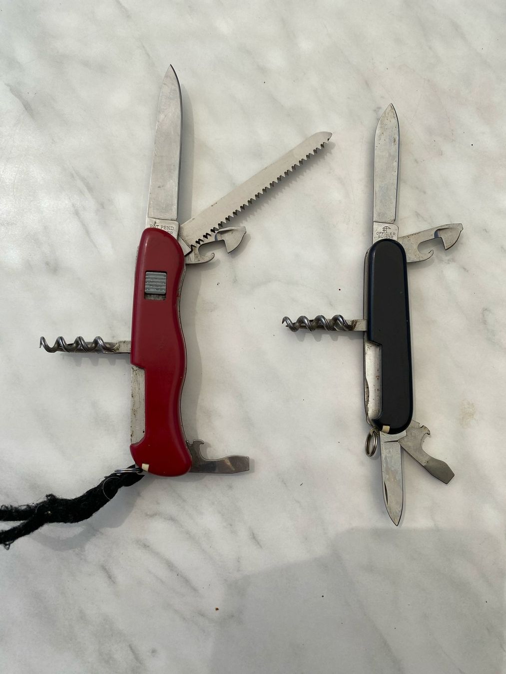 Victorinox Couteaux de poche: 2x Victorinox Offiziermesser – D'occasion à Walkringen par Levisticum 4
