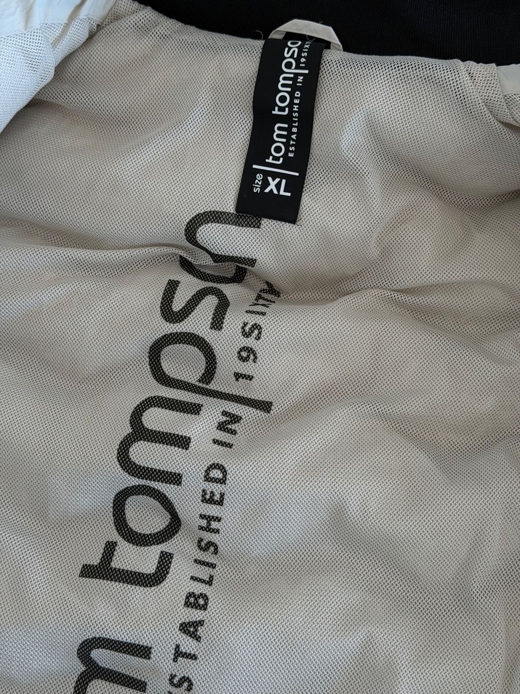 Giacche: Hybridjacke silber - weiss, elastisch L – Nuovo (secondo la descrizione) da Wil SG venduto da WilSG9500 8