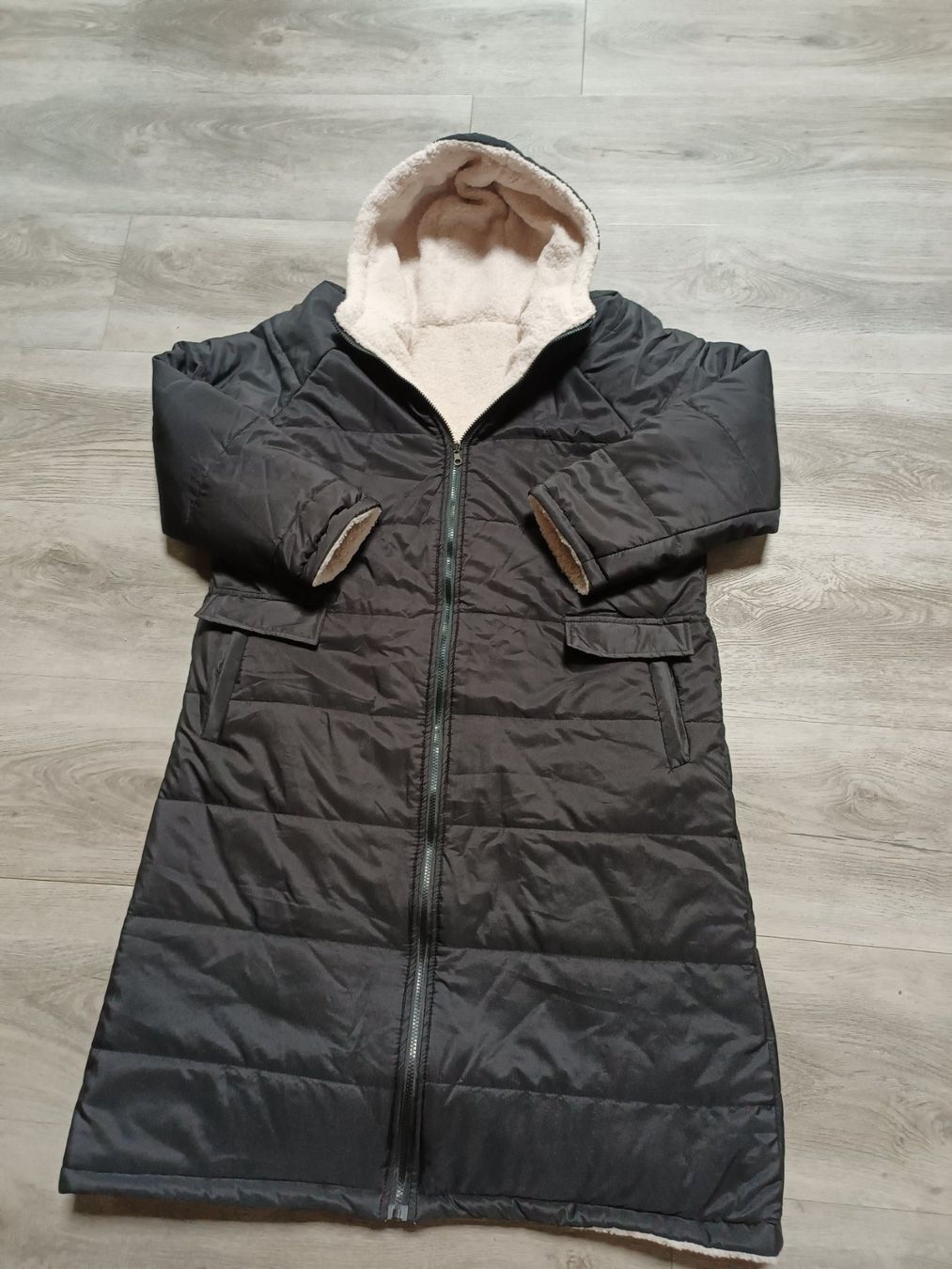 Cappotti: Warmer Wintermantel XL   NEU – Nuovo (secondo la descrizione) da Bätterkinden venduto da Elefantenzoo
