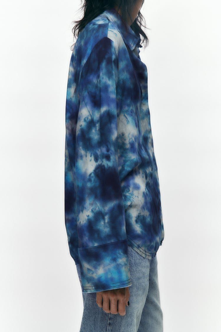 Zara Camicette: Zara Hemd Bluse Hemdbluse Batik Muster Blau Gr.38-40 NEU – Nuovo (secondo la descrizione) da Rotkreuz venduto da beltraum 5