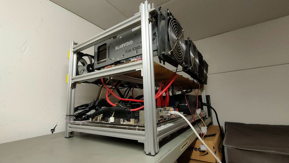 Mining Rig für 6xGPU (1x GPU dabei) + Mainboard + Netzteil (Gebraucht ...