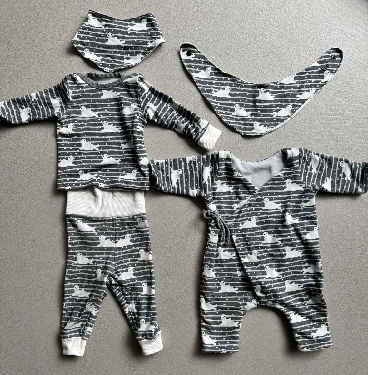 Lotti & Set di vestiti: Babyboy Outfits Gr.62 – Usato da Kilchberg ZH venduto da ann_f79h 1