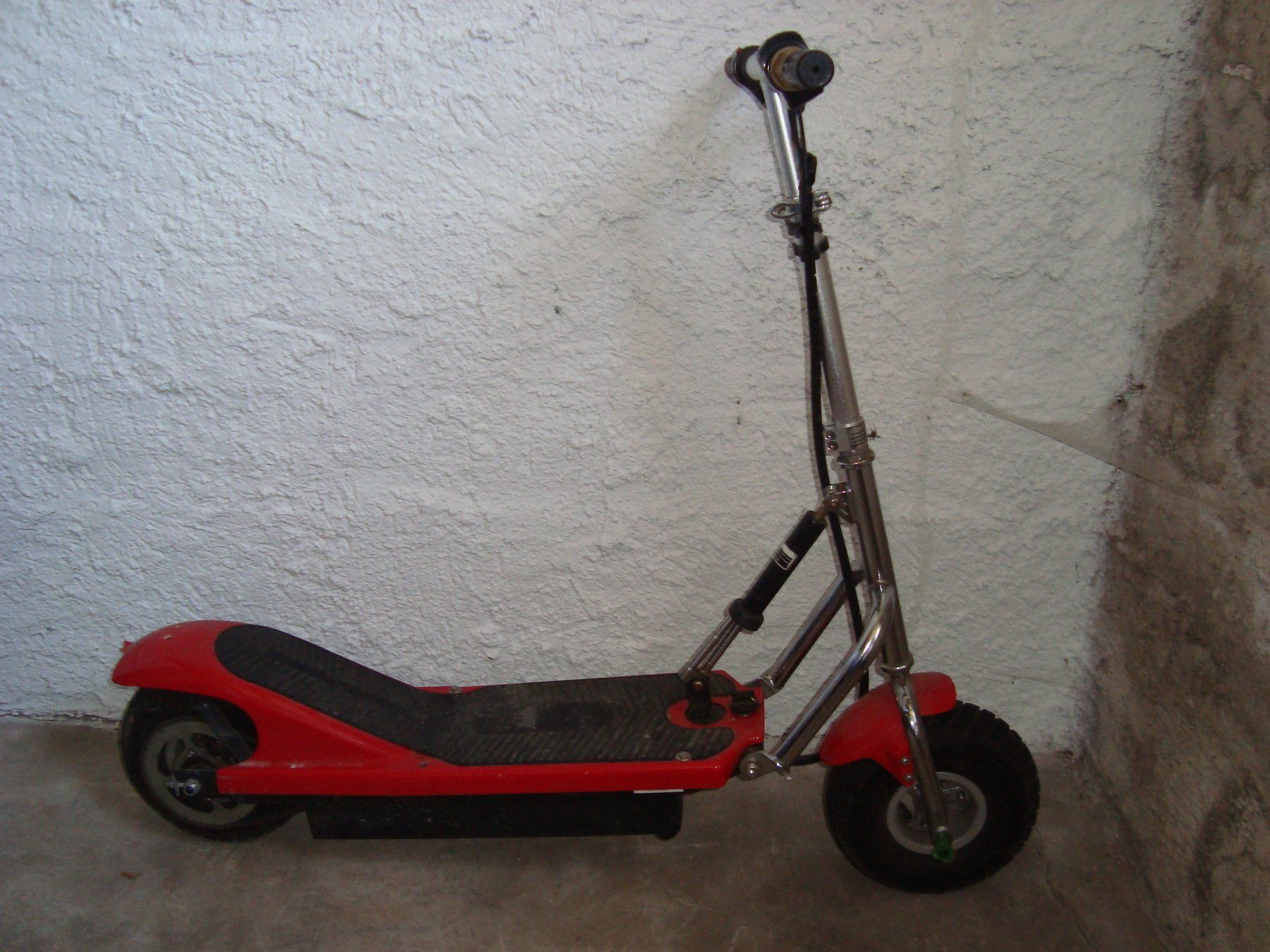 Scooters: E - Scooter – Defekt aus Walzenhausen von Totenkopf0 2