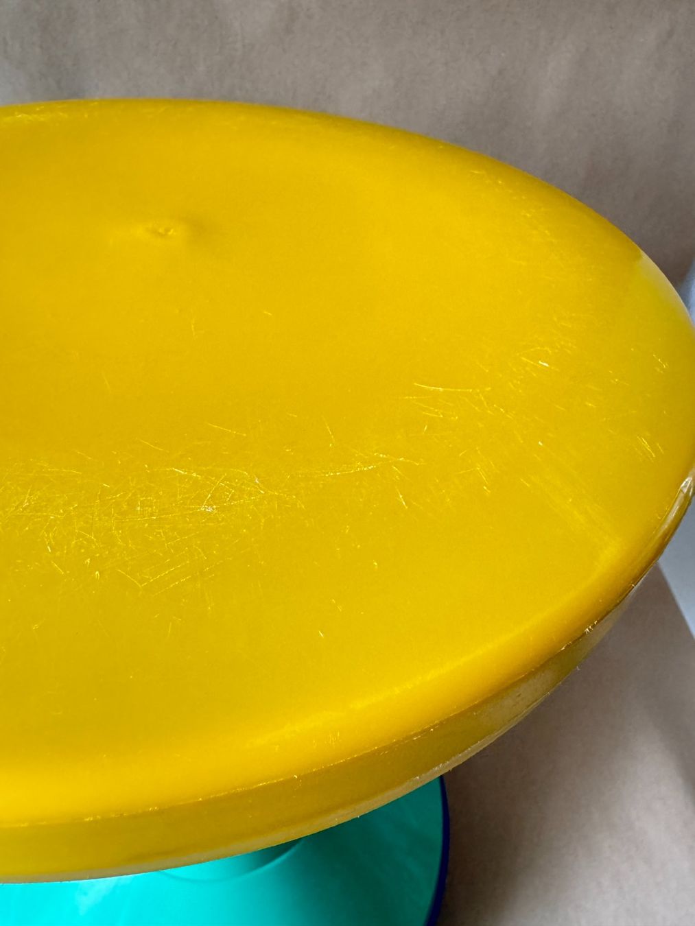 Hocker: Vintage Tulip Hocker – Gebraucht aus Bern von vintagedrop.ch 1