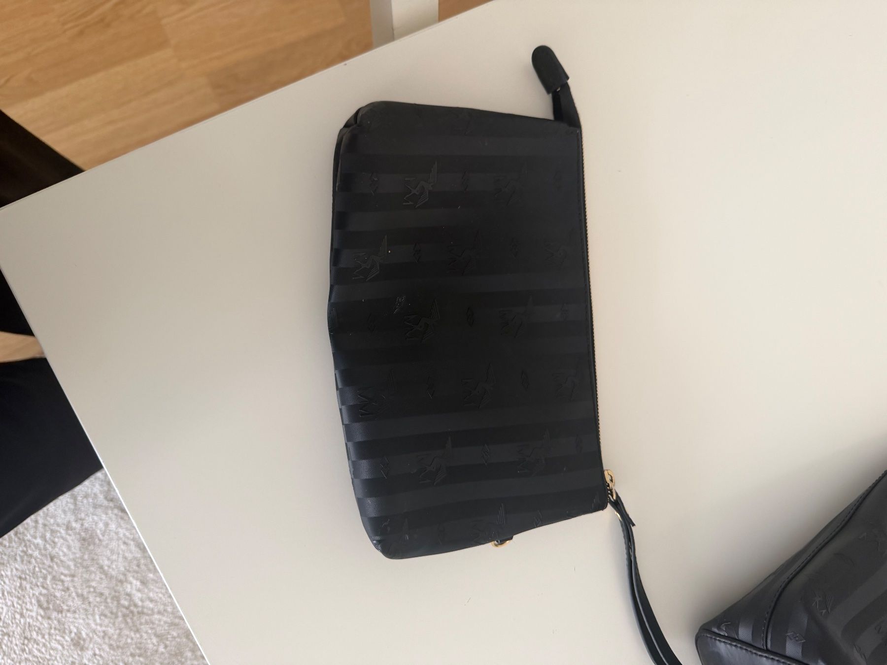 Maison Mollerus Borse da donna: Mollerus Handtasche mit etuie – Usato da Birsfelden venduto da tam_knx7 3