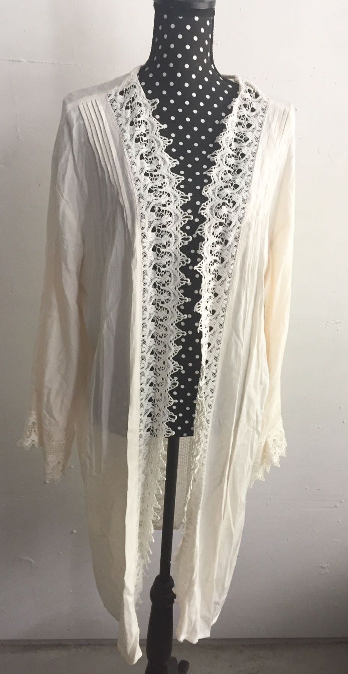 Arte internazionale: Neuer Kimono mit Spitze – Nuovo (secondo la descrizione) da Zürich venduto da Eves.vintage.element 2