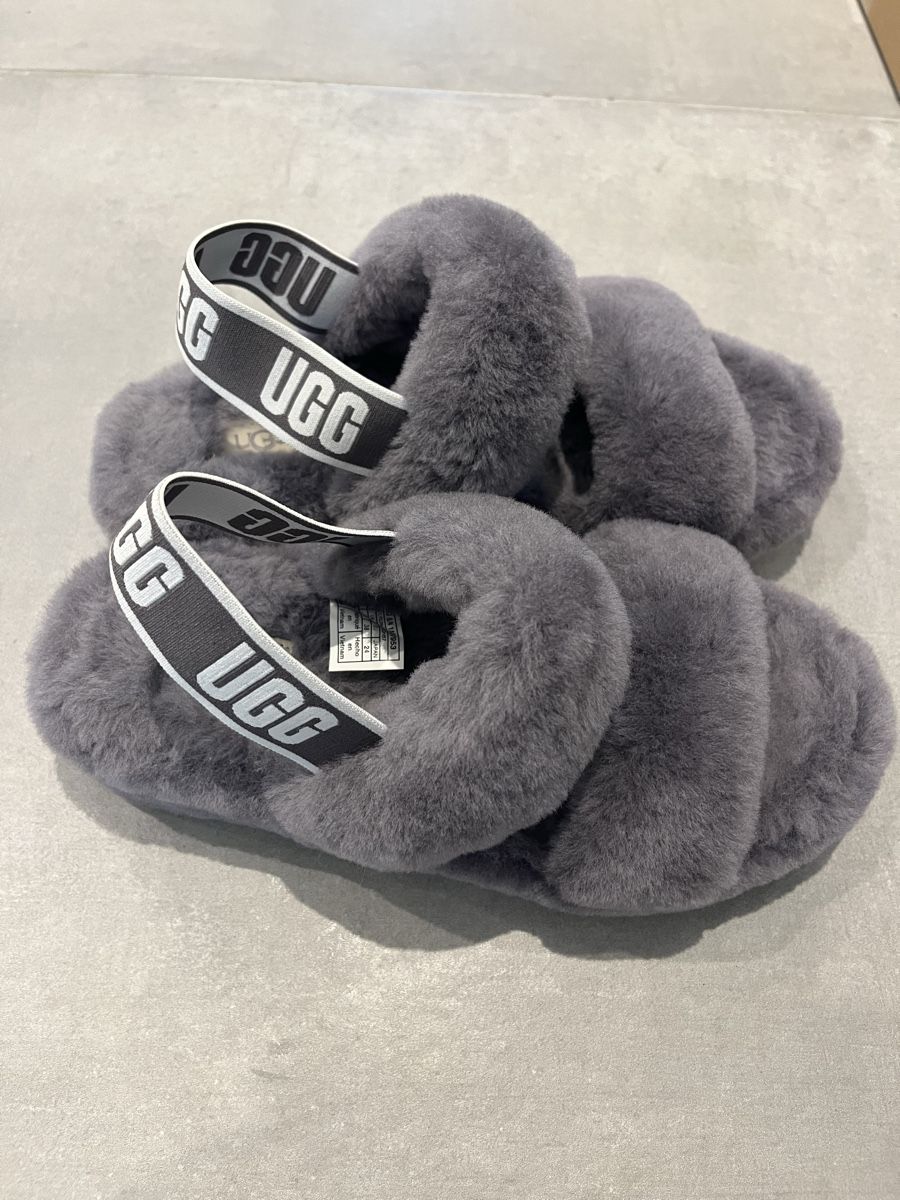 Ugg Scarpe da donna: UGG Slippers Lammfell 38 – Nuovo (secondo la descrizione) da Oberrohrdorf venduto da S.Marisa