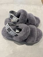 UGG Slippers Lammfell 38